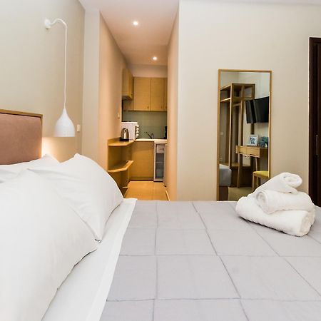 Alektor Studios & Apartments Kota Zakynthos Bagian luar foto