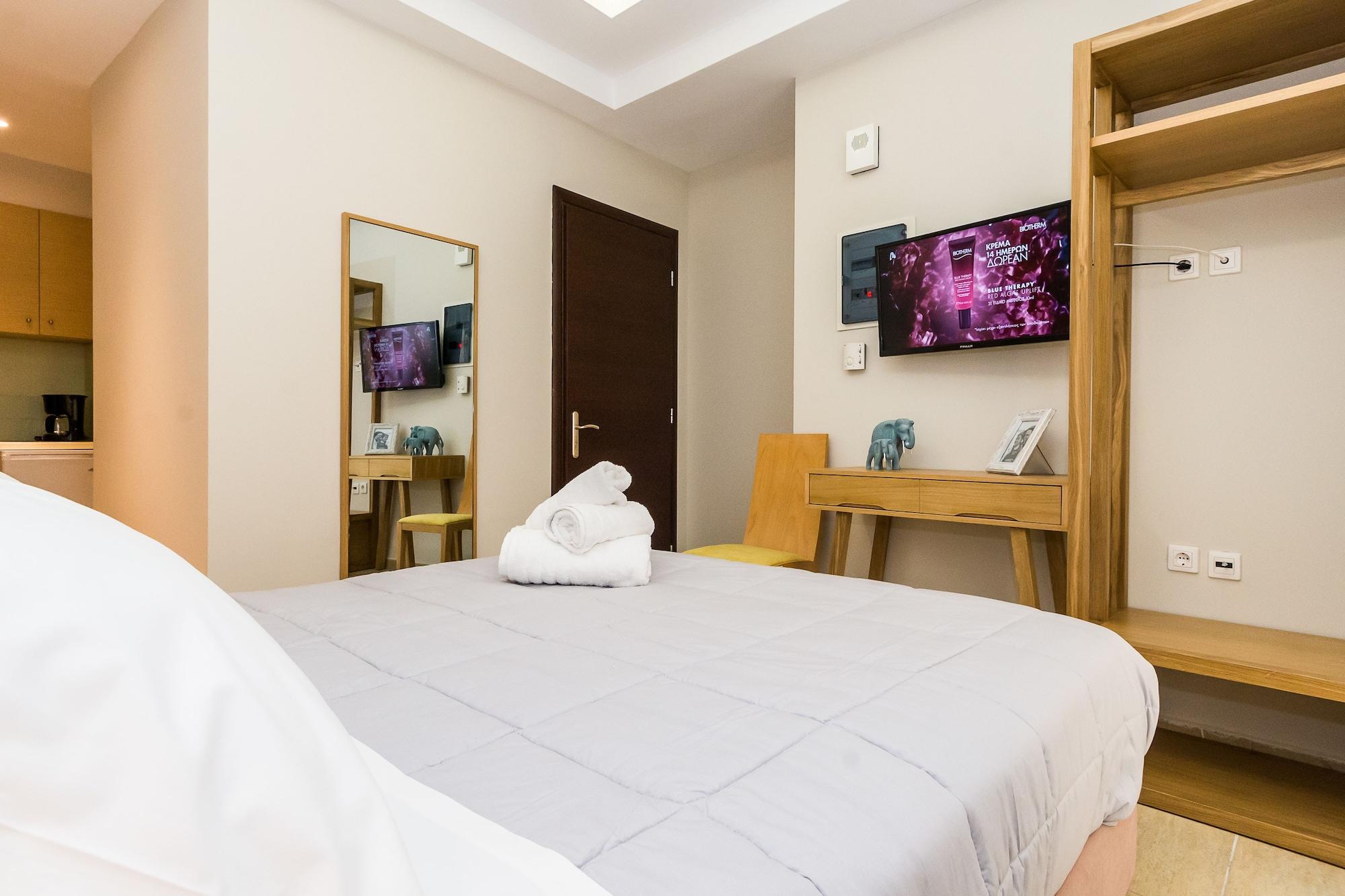 Alektor Studios & Apartments Kota Zakynthos Bagian luar foto