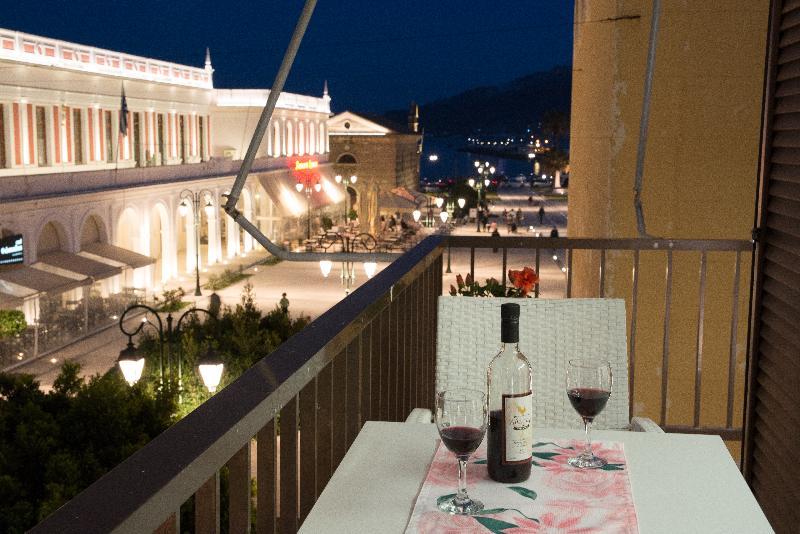 Alektor Studios & Apartments Kota Zakynthos Bagian luar foto